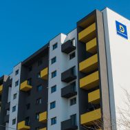 ca-exterior-60